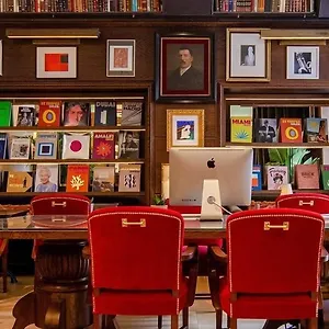Lisbon hotels &amp; apartments, all accommodations in Lisbon