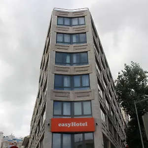 Lisbon hotels &amp; apartments, all accommodations in Lisbon