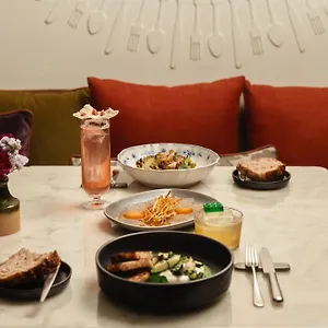 Lisbon hotels &amp; apartments, all accommodations in Lisbon