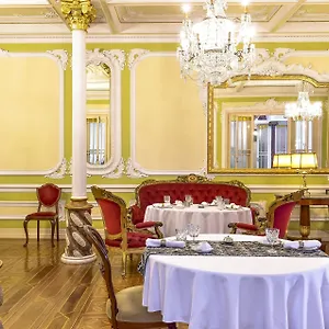 Lisbon hotels &amp; apartments, all accommodations in Lisbon